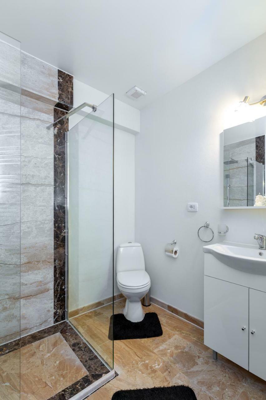 Casa Romeo & Julieta Hotel Haţeg Екстериор снимка